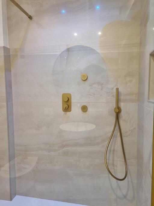 Apartment The Heritage- At Trevi Fountain-